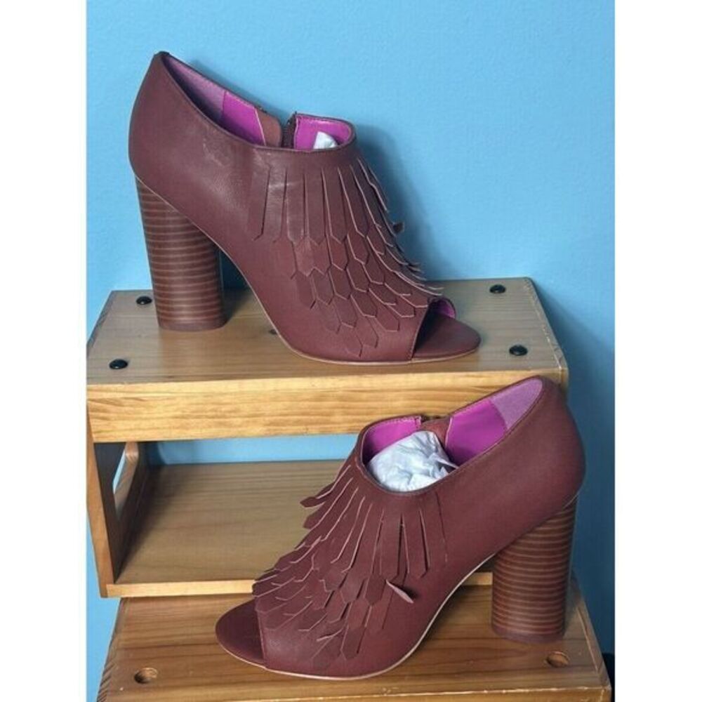 Trina Turk Women's Parque Bootie Open-toe Fringe Zipper Closure Heel Rust 8.5 S2